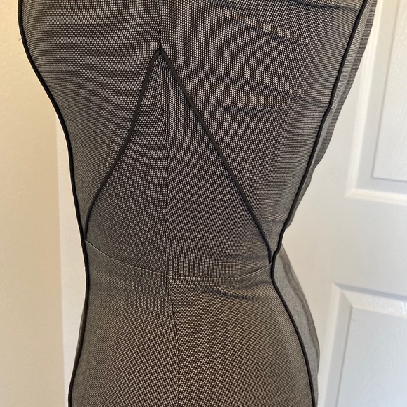 H&M dress - Picture 7 of 15